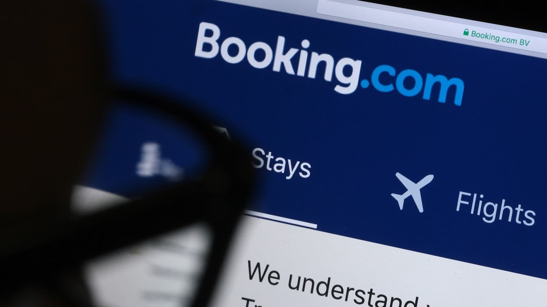 ЕС расследует Booking и X в контексте Закона о цифровых рынках