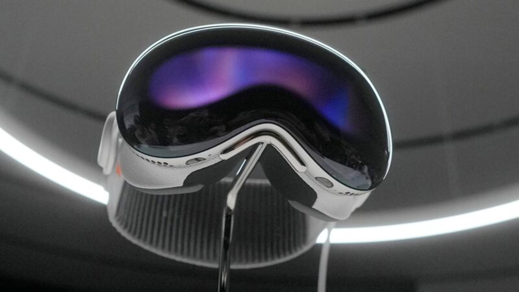 Apple Vision Pro расширяется за пределы США