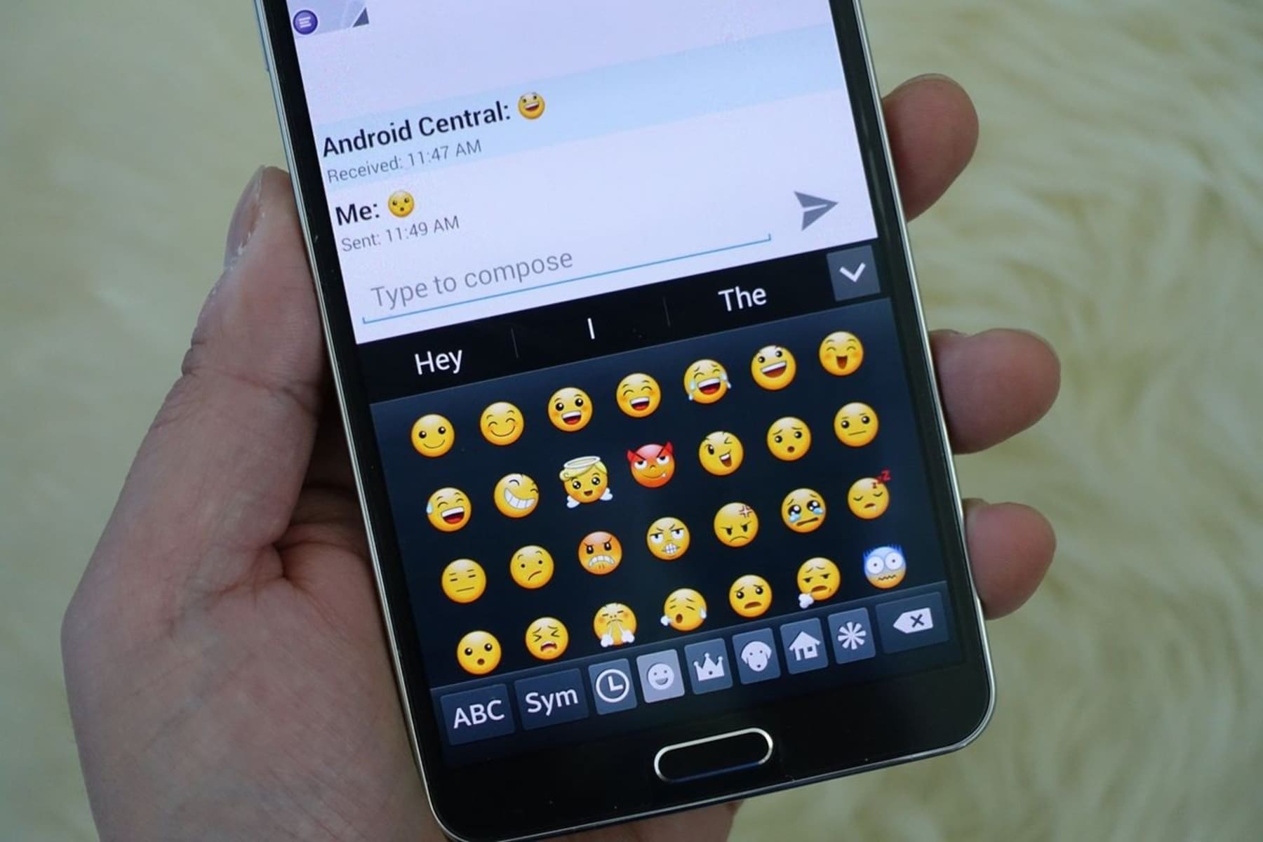 Google Phone внедряет функцию «Audio Emoji» в своё приложение