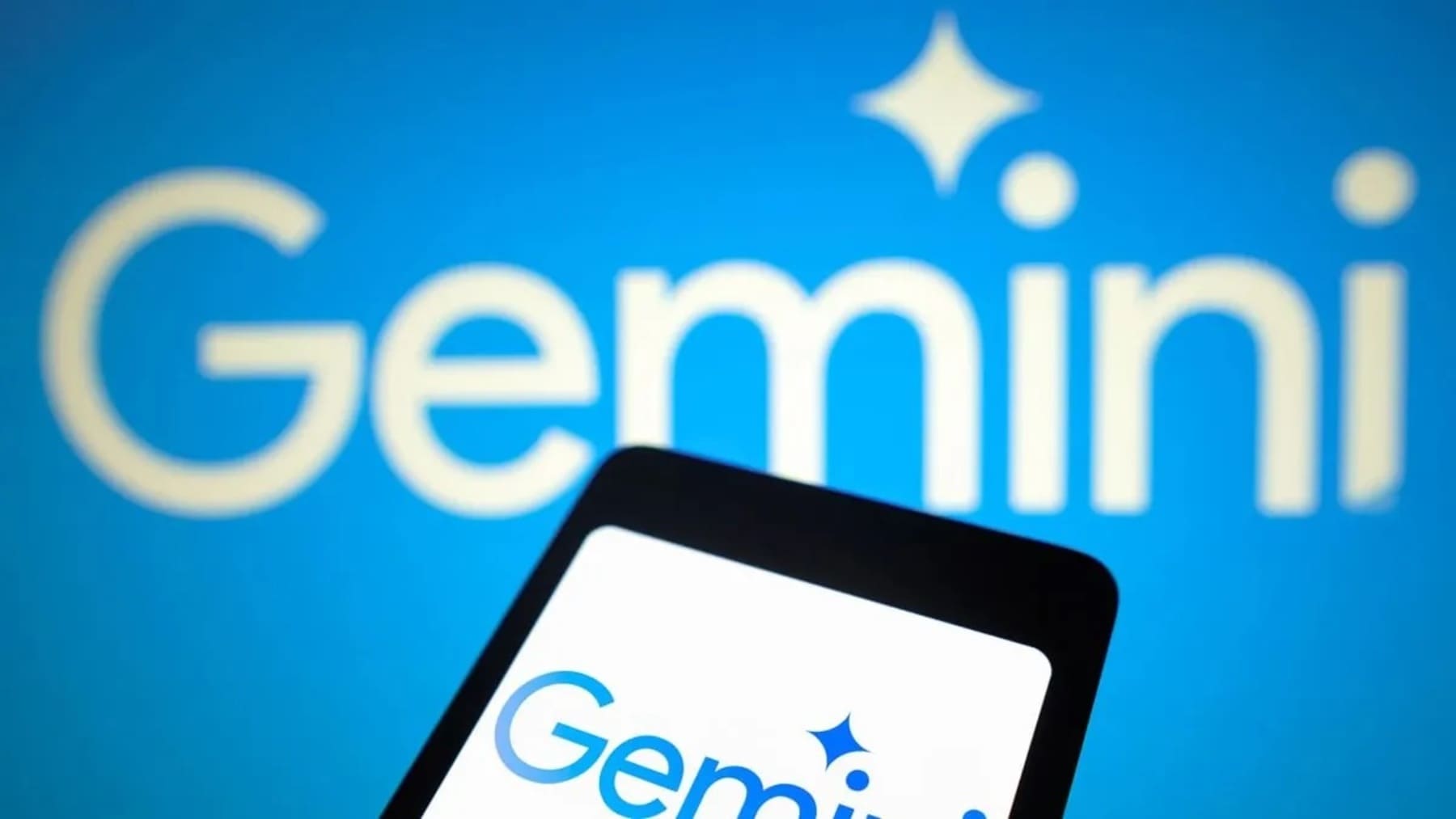 Google интегрирует новости Associated Press в свой ИИ-чат-бот Gemini