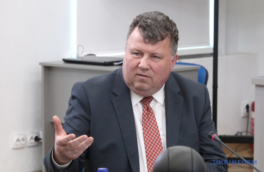 Сучасні українськомовні тексти створюються штучним інтелектом за допомогою перекладачів з інших мов