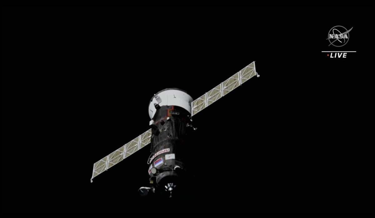 Космічний вантажний корабель Progress прибув на станцію для поповнення запасів експедиції 73 - NASA