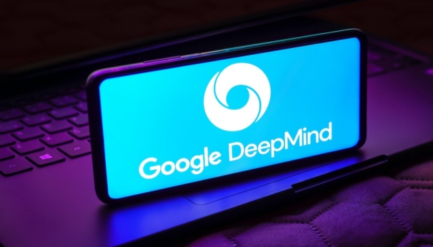 Google анонсував ШІ-інструмент для розшифровки стародавніх текстів