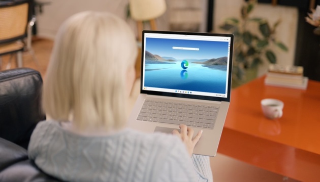 Microsoft інтегрувала нову функцію штучного інтелекту у свій браузер