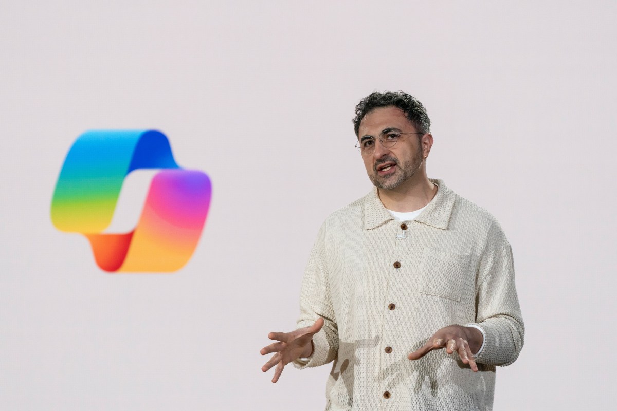 Глава AI в Microsoft заявляє, що вивчення свідомості штучного інтелекту може бути небезпечним