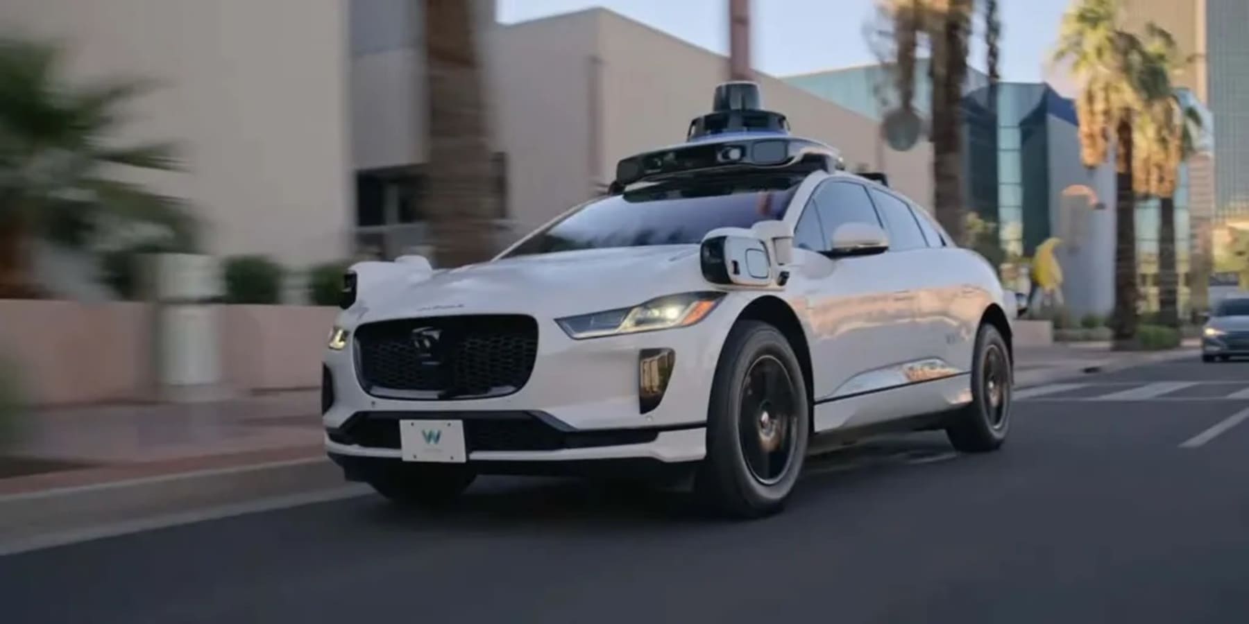 Спів-генеральний директор Waymo про реалії автономних автомобілів на Disrupt 2025