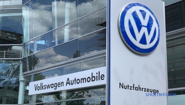 Volkswagen планує інвестувати до мільярда євро в штучний інтелект