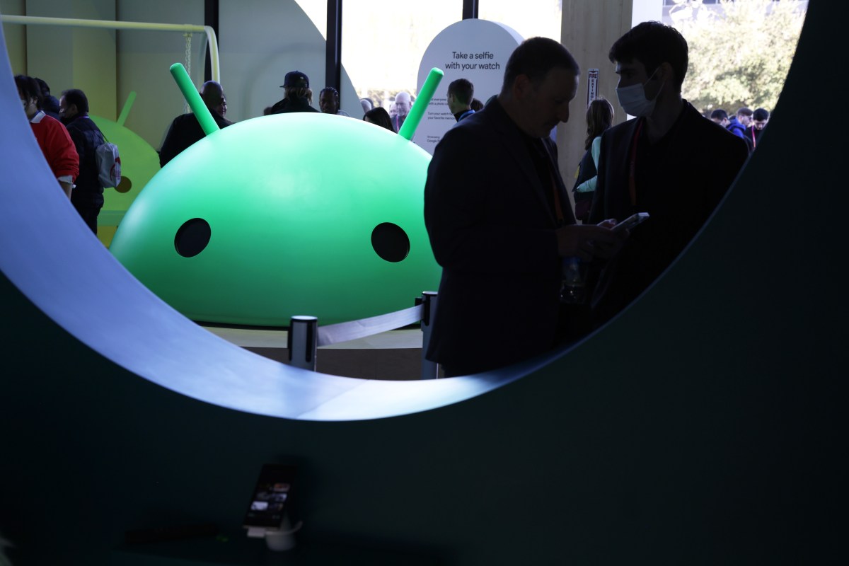 Google вимагатиме верифікацію розробників дляAndroid-додатків поза межами Play Store