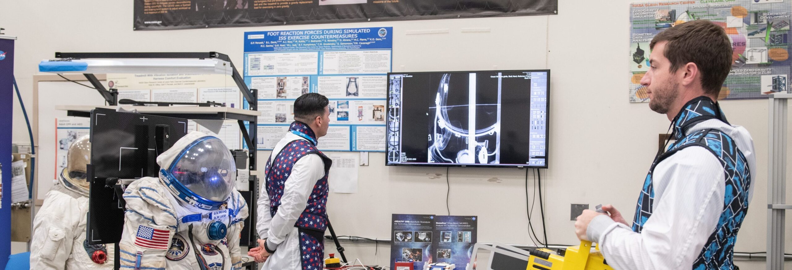 Тести Міні-Рентгенівської Технології NASA Glenn для Покращення Охорони Здоров'я в Космосі