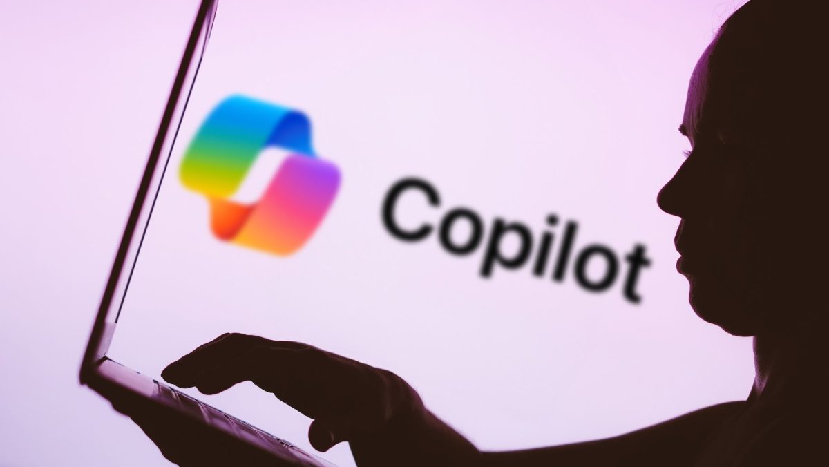 Microsoft Copilot: Чому вихід AI-чатбота з WhatsApp 15 січня підриває основи цифрового спілкування