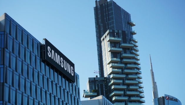 Samsung стрімко виводить інновації на новий рівень: цього року компанія подвоює кількість пристроїв зі штучним інтелектом