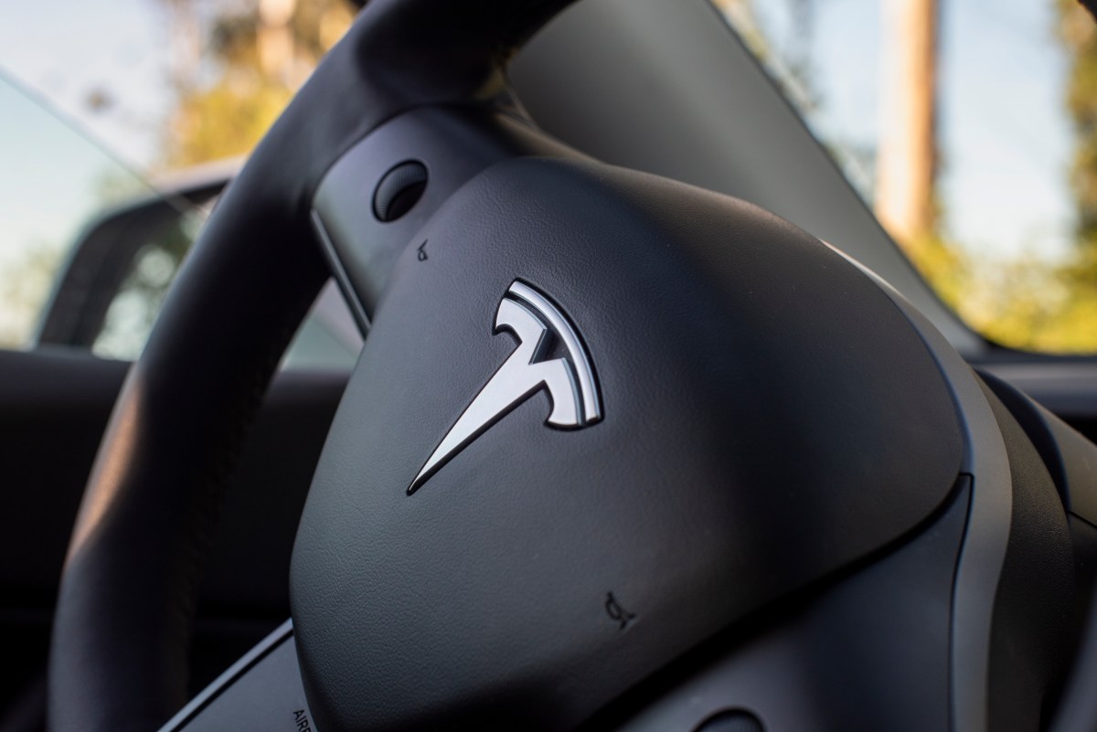 Тесла піддала ризику довіру споживачів: суд визнав обман у рекламі Autopilot і Full Self-Driving