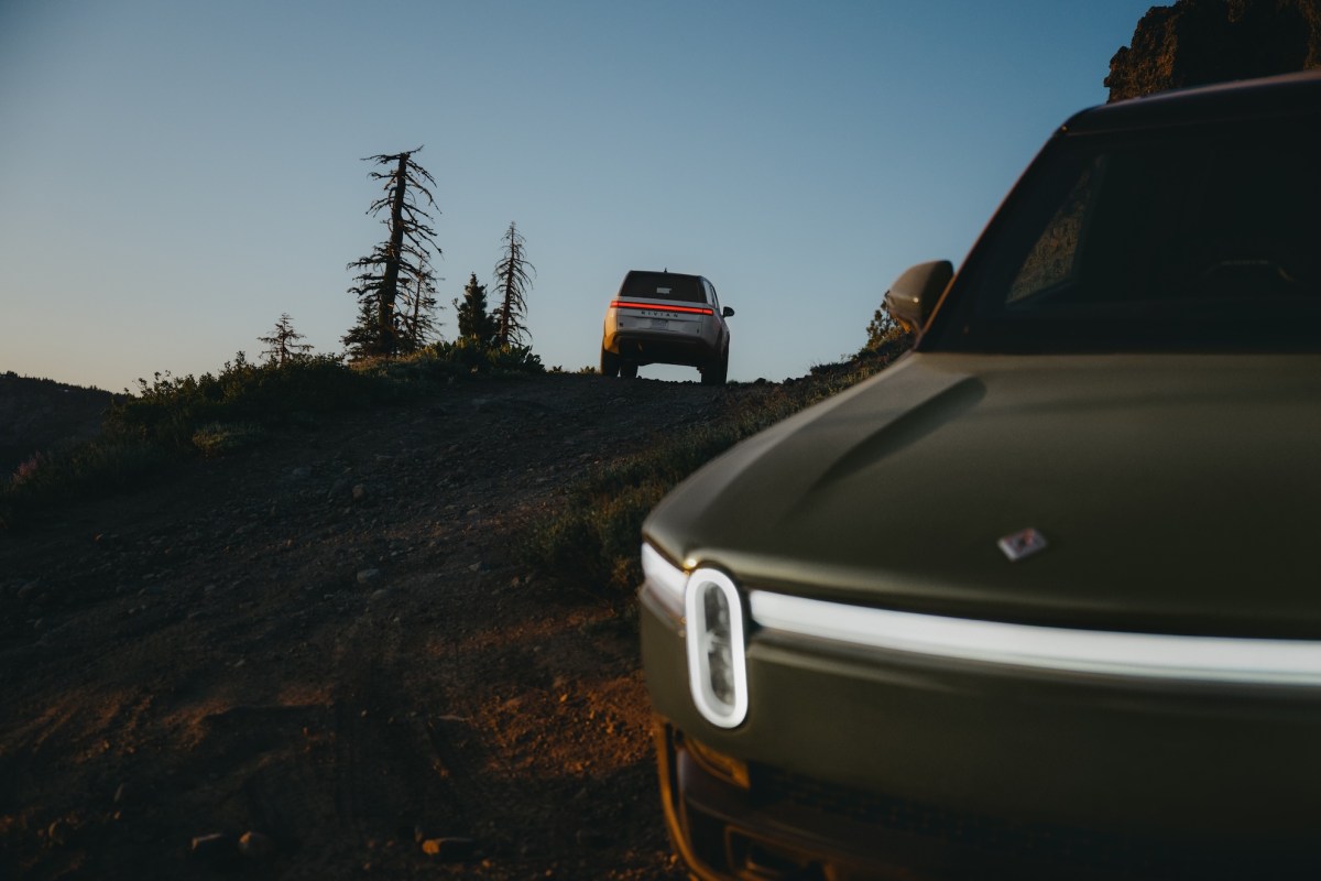 Відставка Роз Маркаріо з ради Rivian: що це означає для майбутнього електромобільного гіганта?
