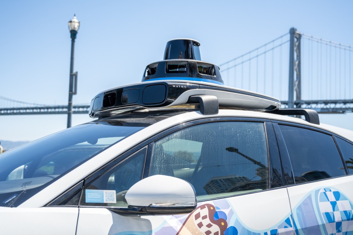 Waymo запускає тестування автономних таксі в Чикаго та Шарлот: новий етап технологічної революції в містах США