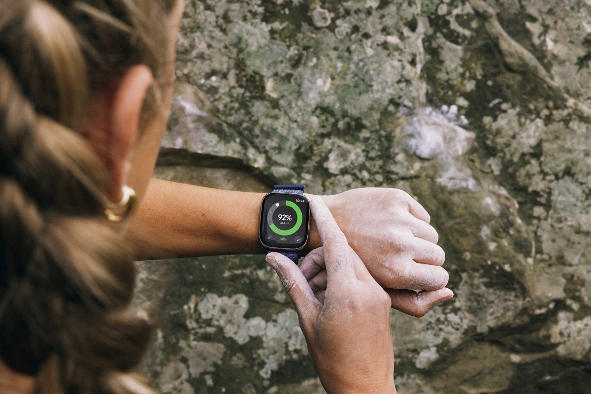 Власники Rivian отримають доступ до управління автомобілем через Apple Watch: революція у світі електромобілів вже на горизонті