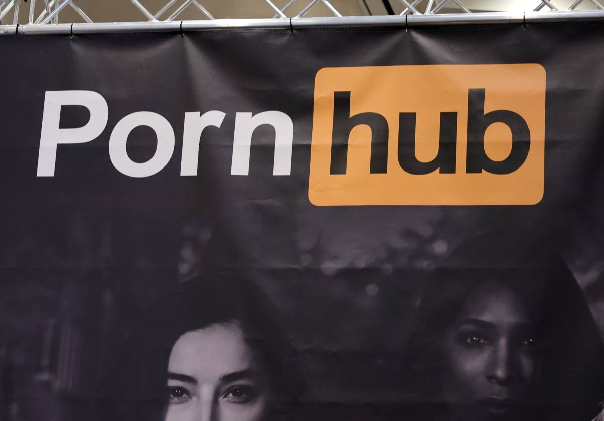 Чи осилите безкоштовний доступ? В Україні заблокують Pornhub – що це означає для користувачів?